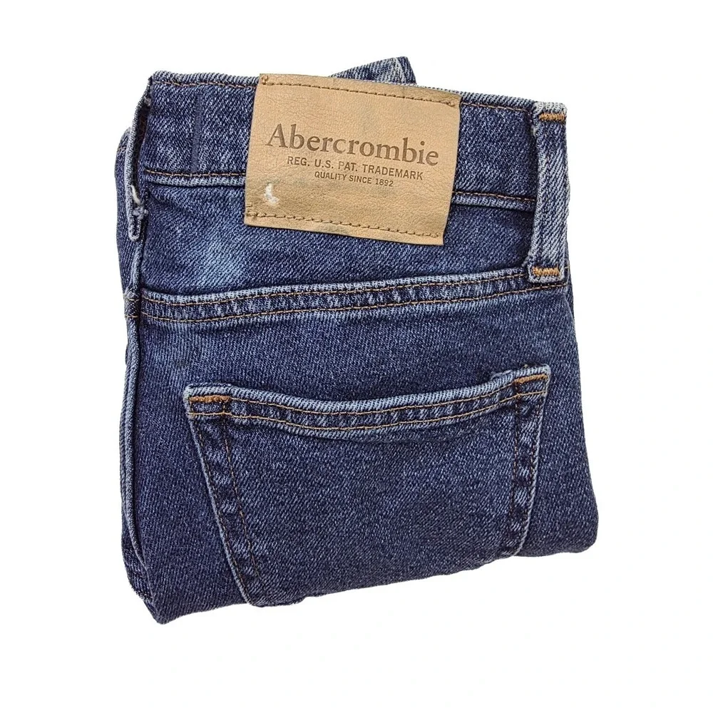 Abercrombie & Fitch product pair